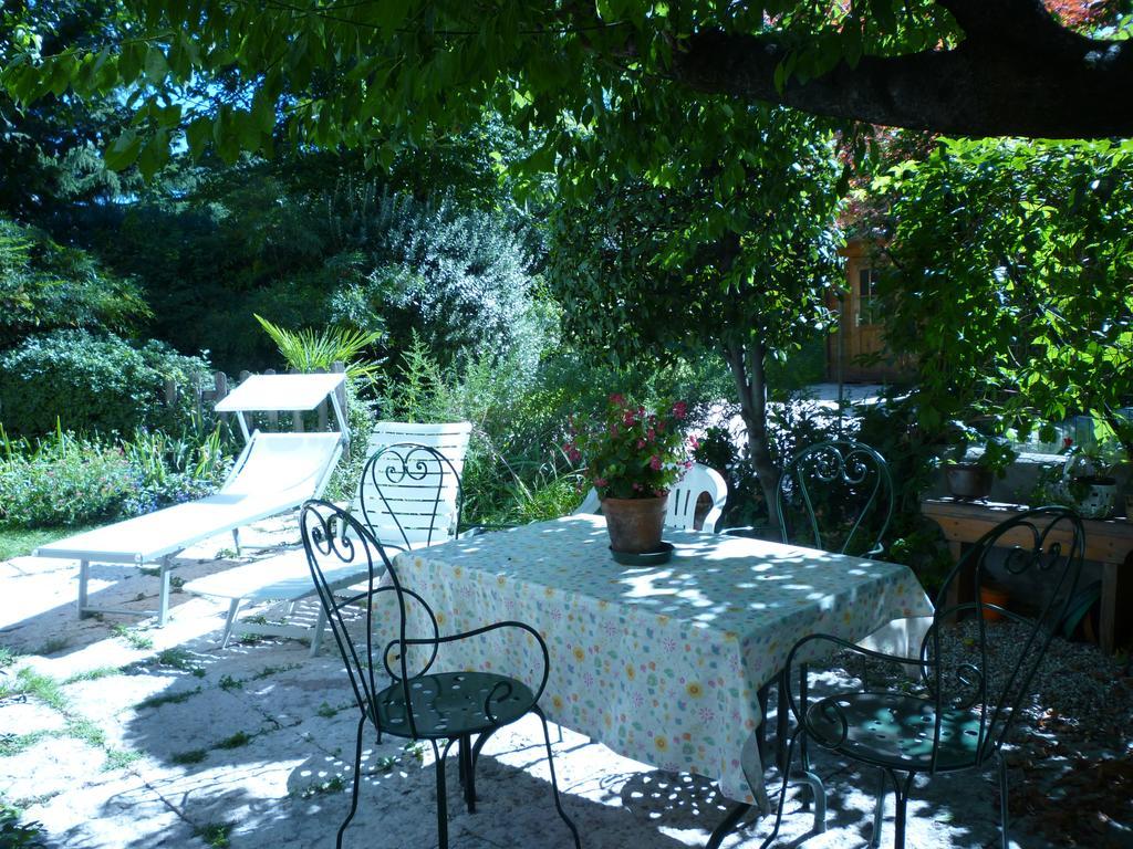 B&B Villa Dei Pini Domegliara Kültér fotó